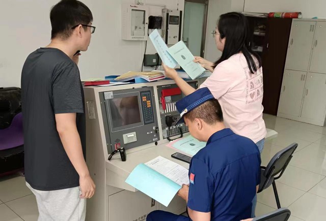 北邮世纪学院消防检查20240604.jpg